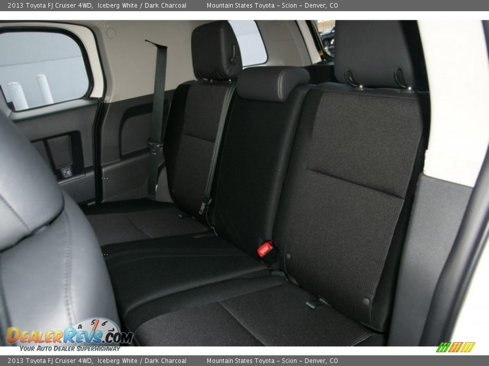 2013 Toyota FJ Cruiser 4WD Iceberg White / Dark Charcoal Photo #7