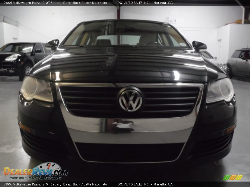2006 Volkswagen Passat 2.0T Sedan Deep Black / Latte Macchiato Photo #12