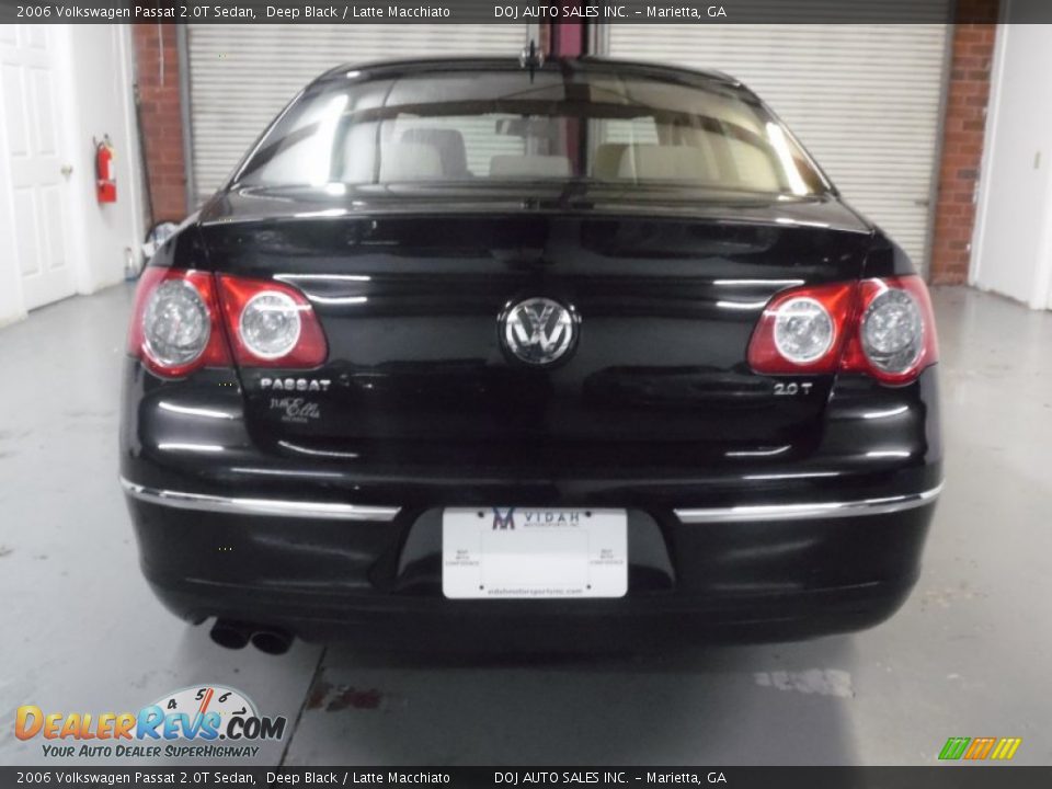 2006 Volkswagen Passat 2.0T Sedan Deep Black / Latte Macchiato Photo #13