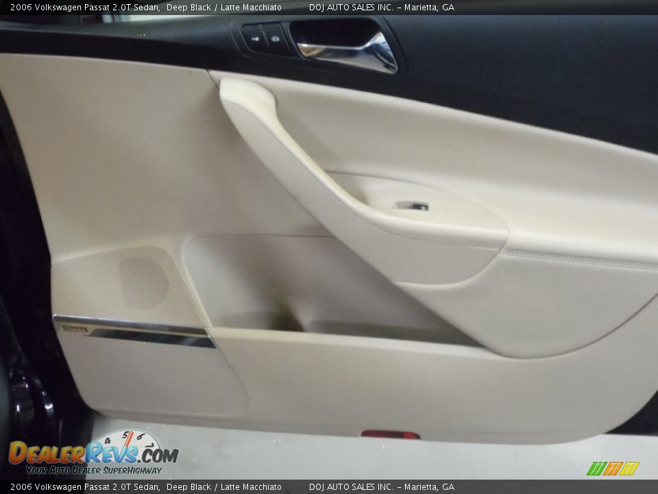 2006 Volkswagen Passat 2.0T Sedan Deep Black / Latte Macchiato Photo #26