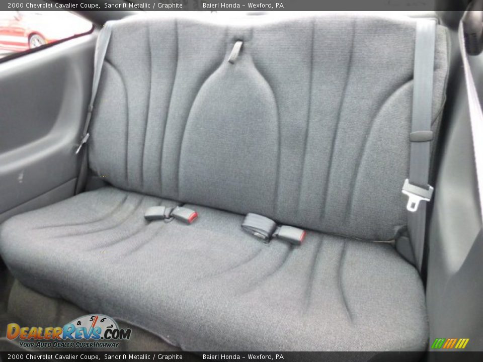2000 Chevrolet Cavalier Coupe Sandrift Metallic / Graphite Photo #14