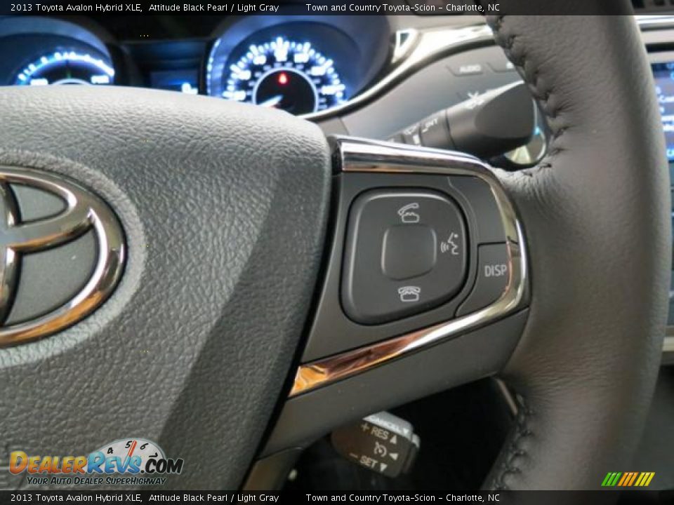 2013 Toyota Avalon Hybrid XLE Attitude Black Pearl / Light Gray Photo #17