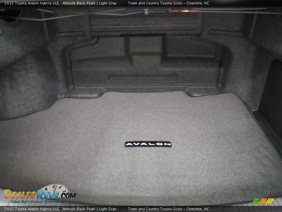 2013 Toyota Avalon Hybrid XLE Attitude Black Pearl / Light Gray Photo #19