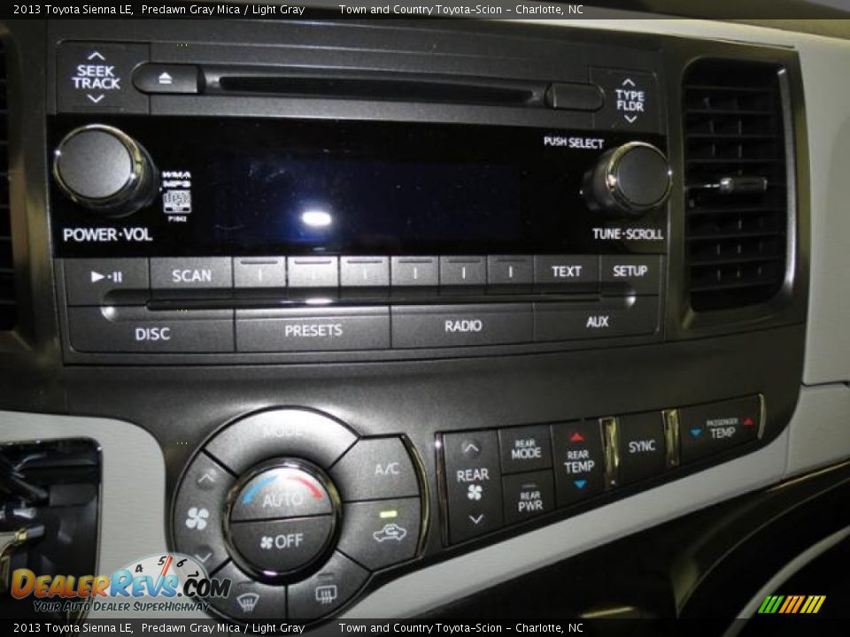 2013 Toyota Sienna LE Predawn Gray Mica / Light Gray Photo #11