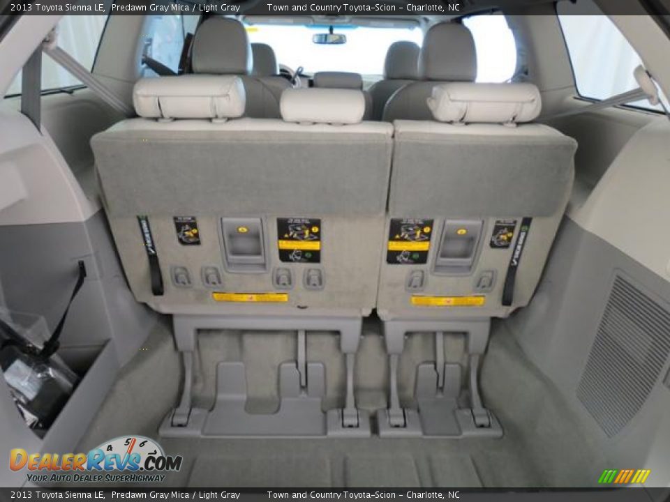 2013 Toyota Sienna LE Predawn Gray Mica / Light Gray Photo #15