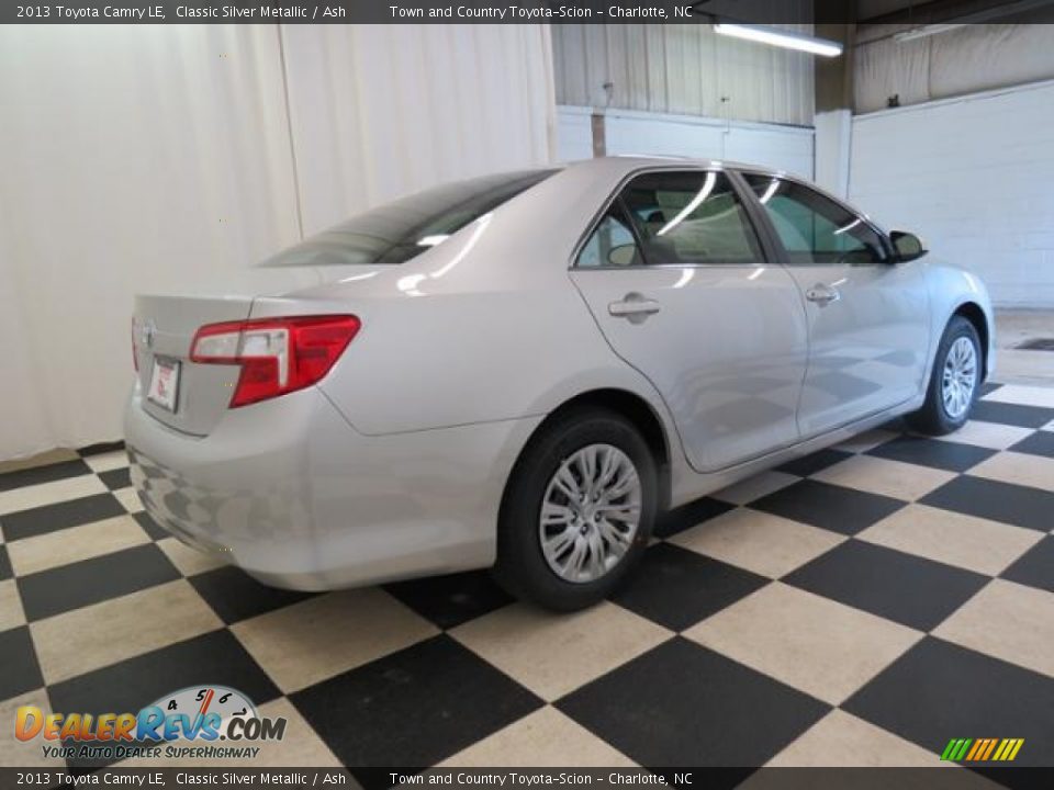 2013 Toyota Camry LE Classic Silver Metallic / Ash Photo #17