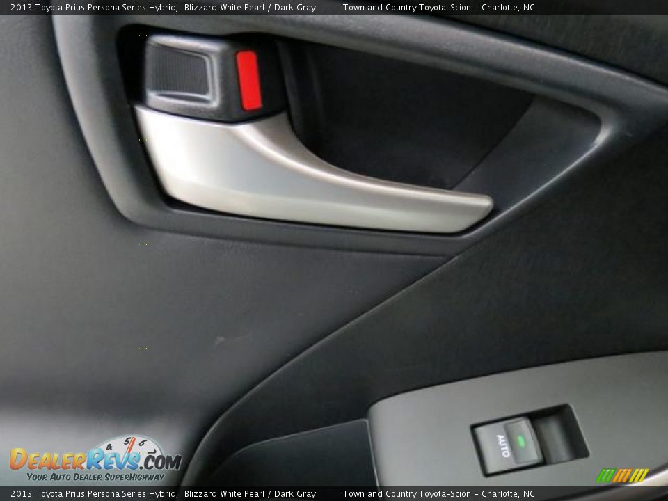 2013 Toyota Prius Persona Series Hybrid Blizzard White Pearl / Dark Gray Photo #7