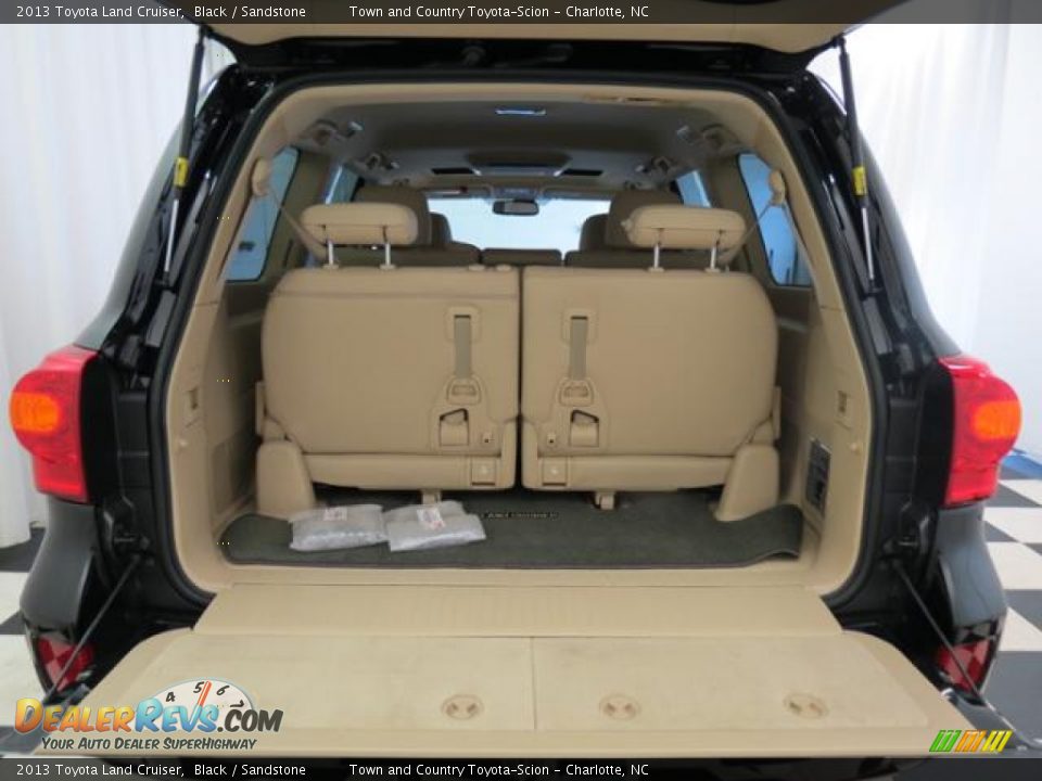 2013 Toyota Land Cruiser Black / Sandstone Photo #17