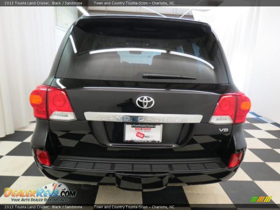 2013 Toyota Land Cruiser Black / Sandstone Photo #19