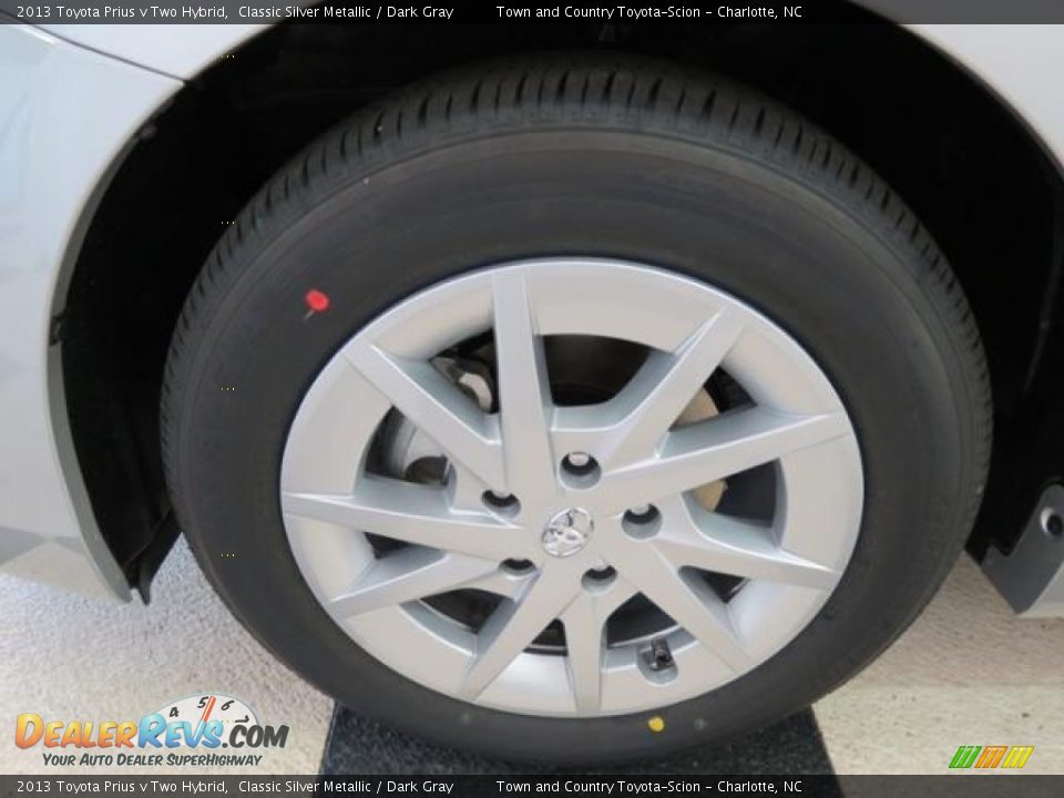 2013 Toyota Prius v Two Hybrid Classic Silver Metallic / Dark Gray Photo #4