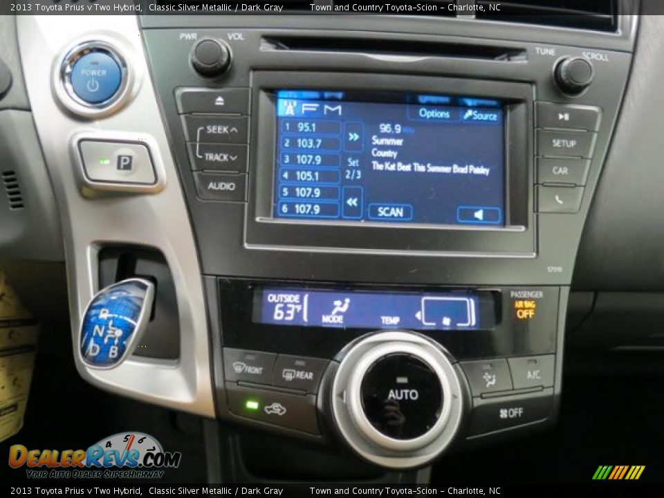 2013 Toyota Prius v Two Hybrid Classic Silver Metallic / Dark Gray Photo #12