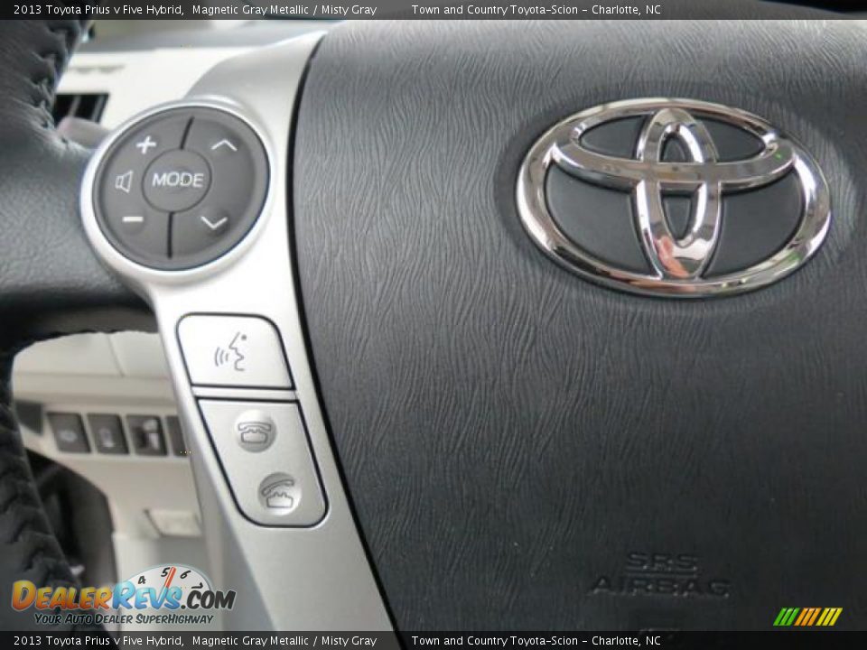 2013 Toyota Prius v Five Hybrid Magnetic Gray Metallic / Misty Gray Photo #15