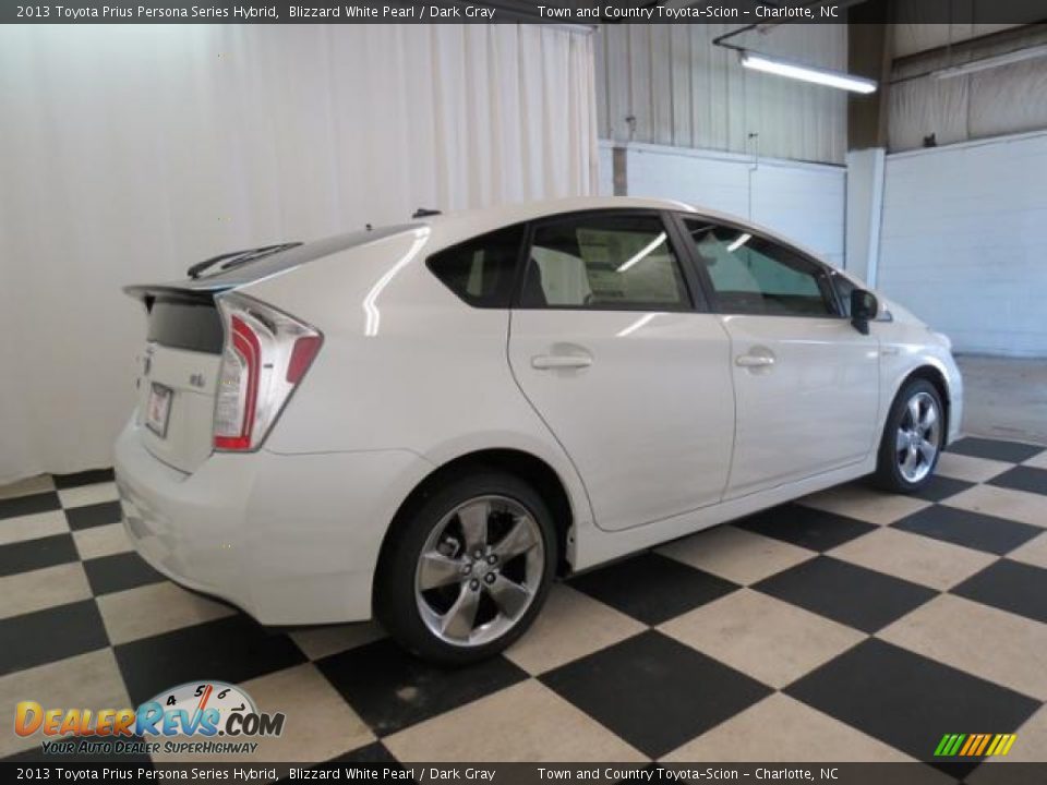 2013 Toyota Prius Persona Series Hybrid Blizzard White Pearl / Dark Gray Photo #17