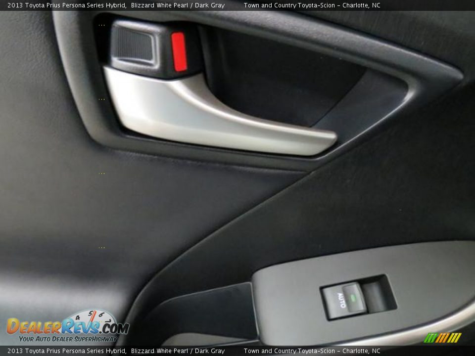 2013 Toyota Prius Persona Series Hybrid Blizzard White Pearl / Dark Gray Photo #7