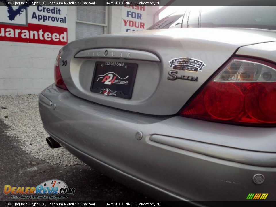 2002 Jaguar S-Type 3.0 Platinum Metallic / Charcoal Photo #13