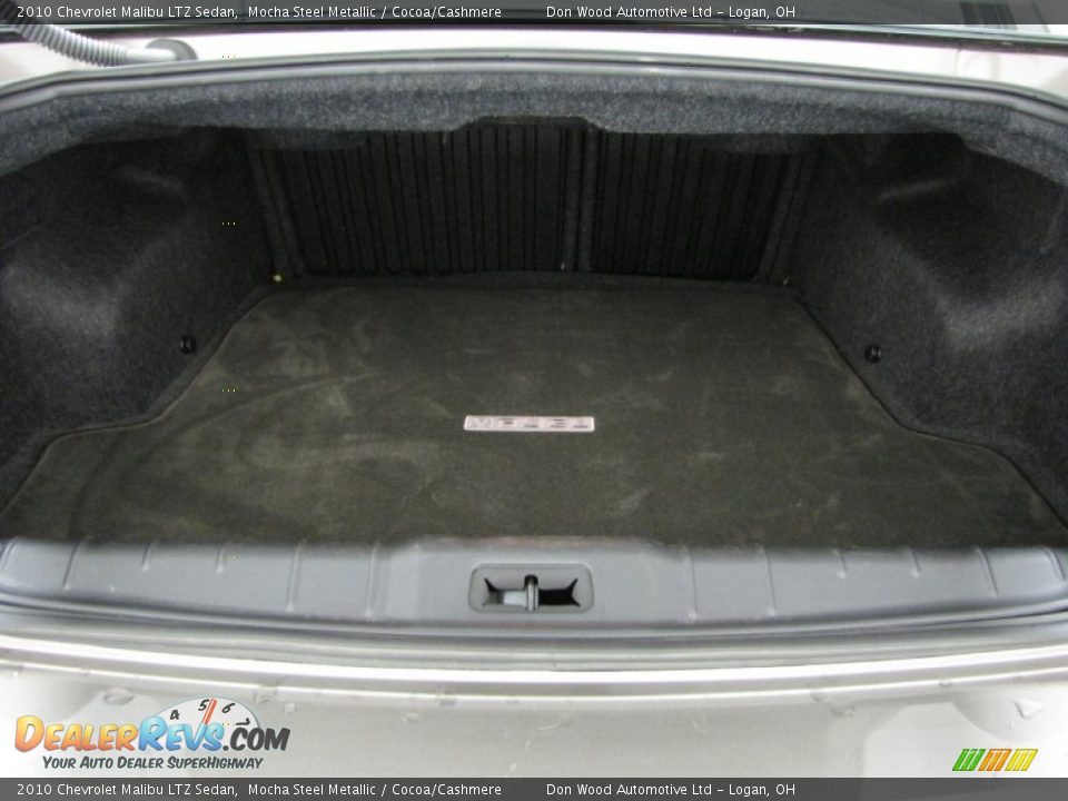 2010 Chevrolet Malibu LTZ Sedan Mocha Steel Metallic / Cocoa/Cashmere Photo #3