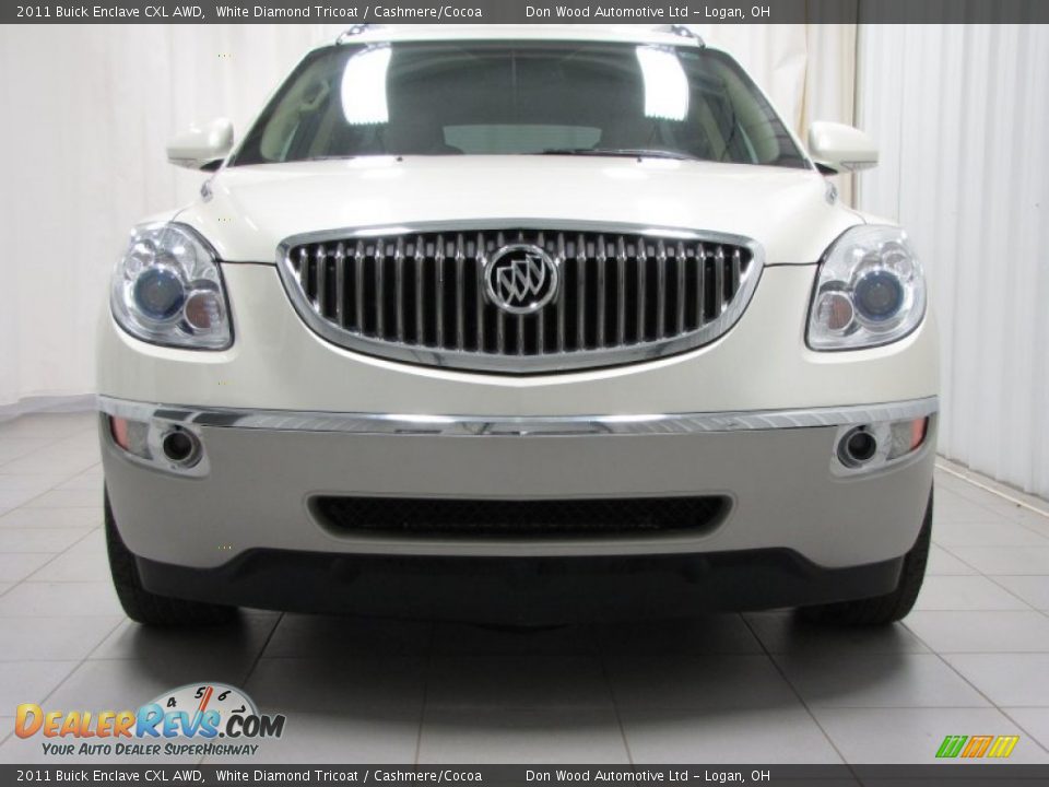 2011 Buick Enclave CXL AWD White Diamond Tricoat / Cashmere/Cocoa Photo #2