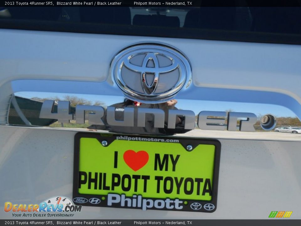 2013 Toyota 4Runner SR5 Blizzard White Pearl / Black Leather Photo #15