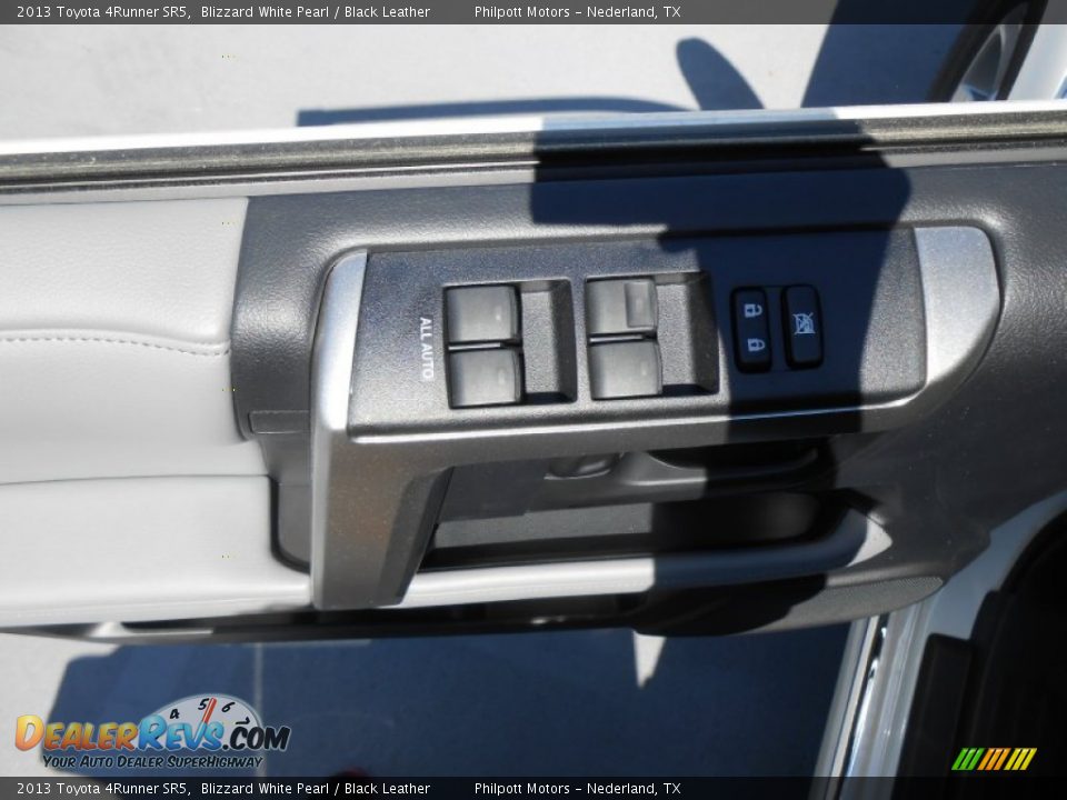 2013 Toyota 4Runner SR5 Blizzard White Pearl / Black Leather Photo #23