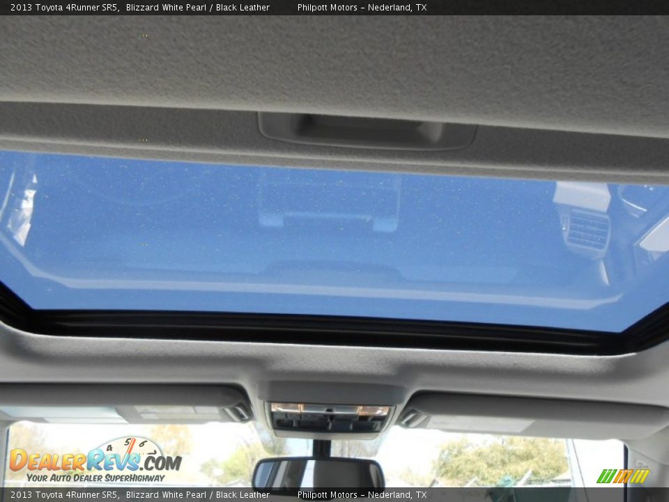 2013 Toyota 4Runner SR5 Blizzard White Pearl / Black Leather Photo #26