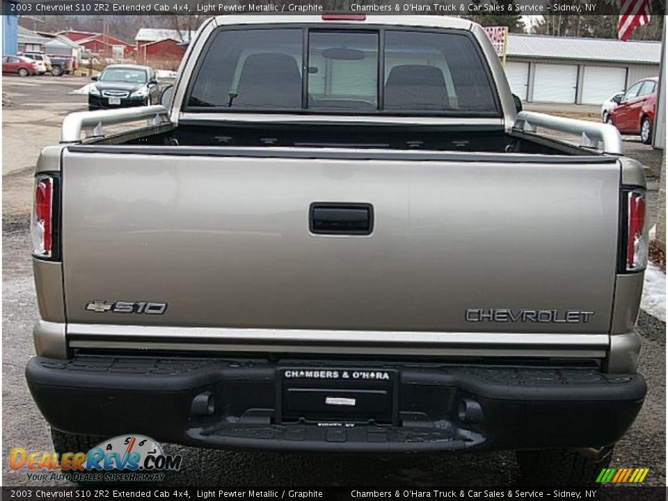 2003 Chevrolet S10 ZR2 Extended Cab 4x4 Light Pewter Metallic / Graphite Photo #5