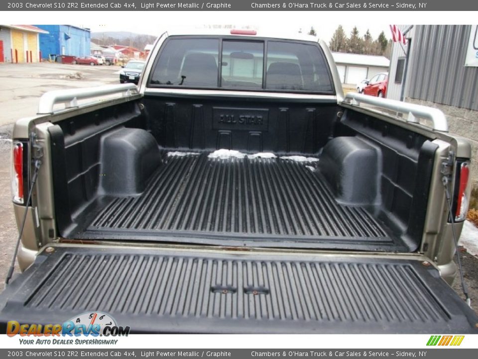 2003 Chevrolet S10 ZR2 Extended Cab 4x4 Light Pewter Metallic / Graphite Photo #6