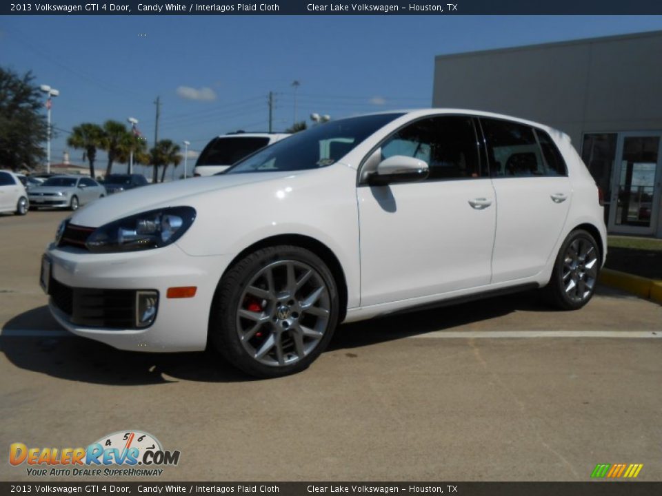 2013 Volkswagen GTI 4 Door Candy White / Interlagos Plaid Cloth Photo #3