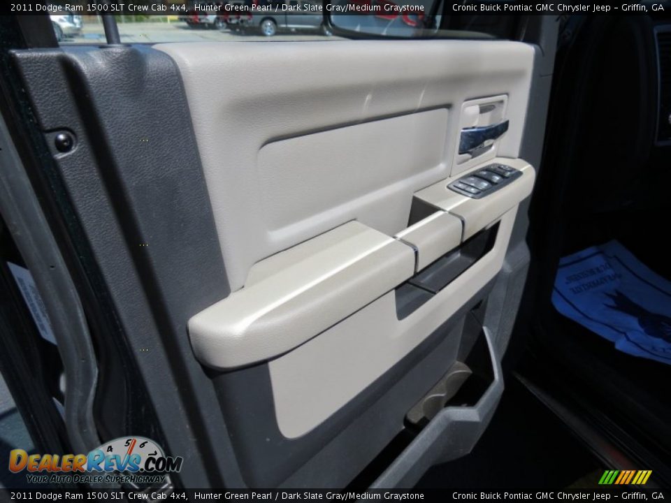 2011 Dodge Ram 1500 SLT Crew Cab 4x4 Hunter Green Pearl / Dark Slate Gray/Medium Graystone Photo #13