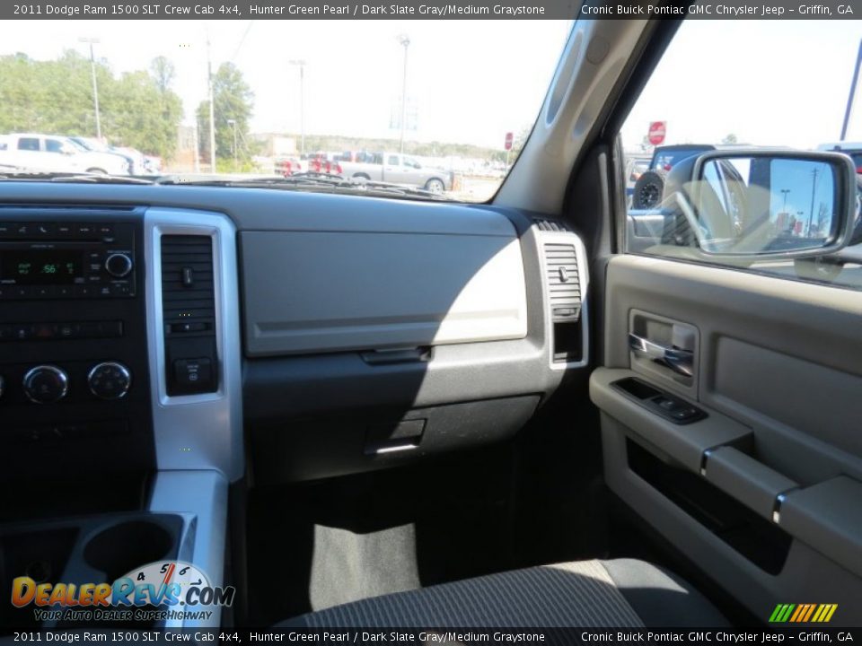 2011 Dodge Ram 1500 SLT Crew Cab 4x4 Hunter Green Pearl / Dark Slate Gray/Medium Graystone Photo #18