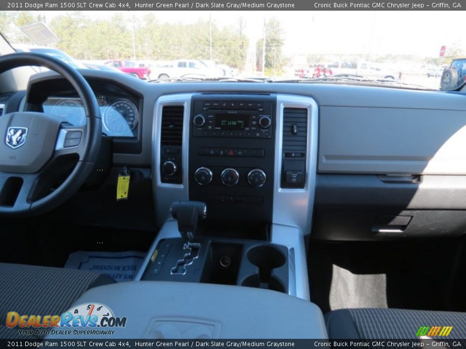 2011 Dodge Ram 1500 SLT Crew Cab 4x4 Hunter Green Pearl / Dark Slate Gray/Medium Graystone Photo #19