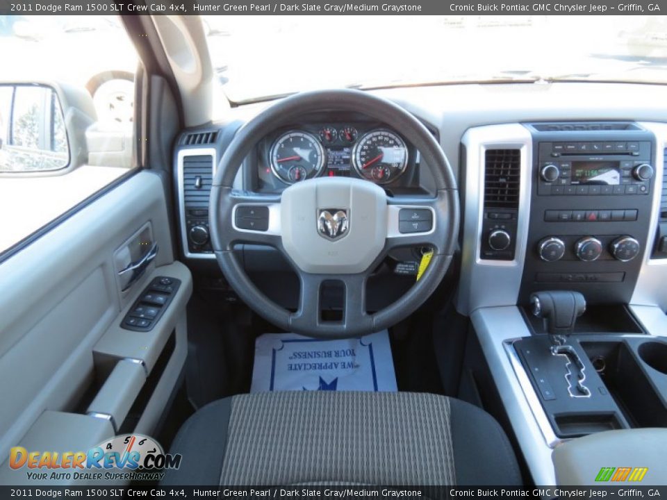 2011 Dodge Ram 1500 SLT Crew Cab 4x4 Hunter Green Pearl / Dark Slate Gray/Medium Graystone Photo #20