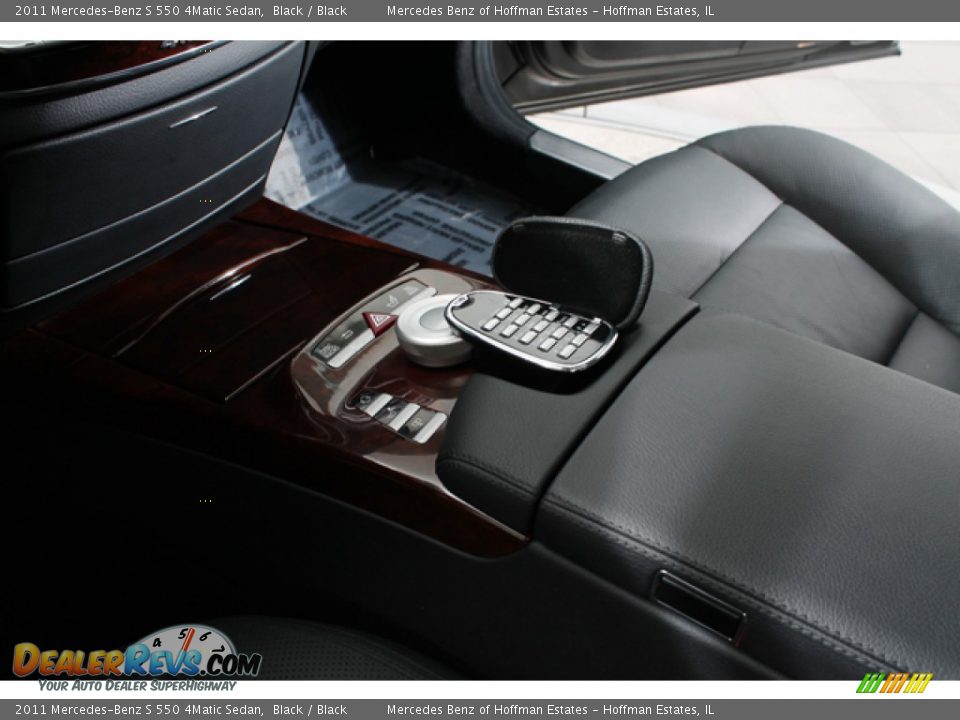2011 Mercedes-Benz S 550 4Matic Sedan Black / Black Photo #12