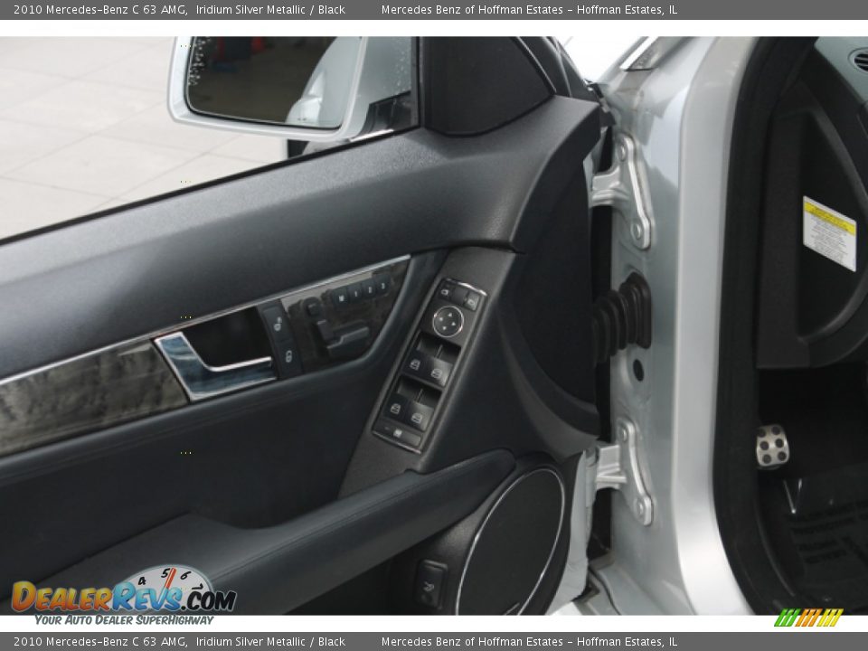 Controls of 2010 Mercedes-Benz C 63 AMG Photo #17