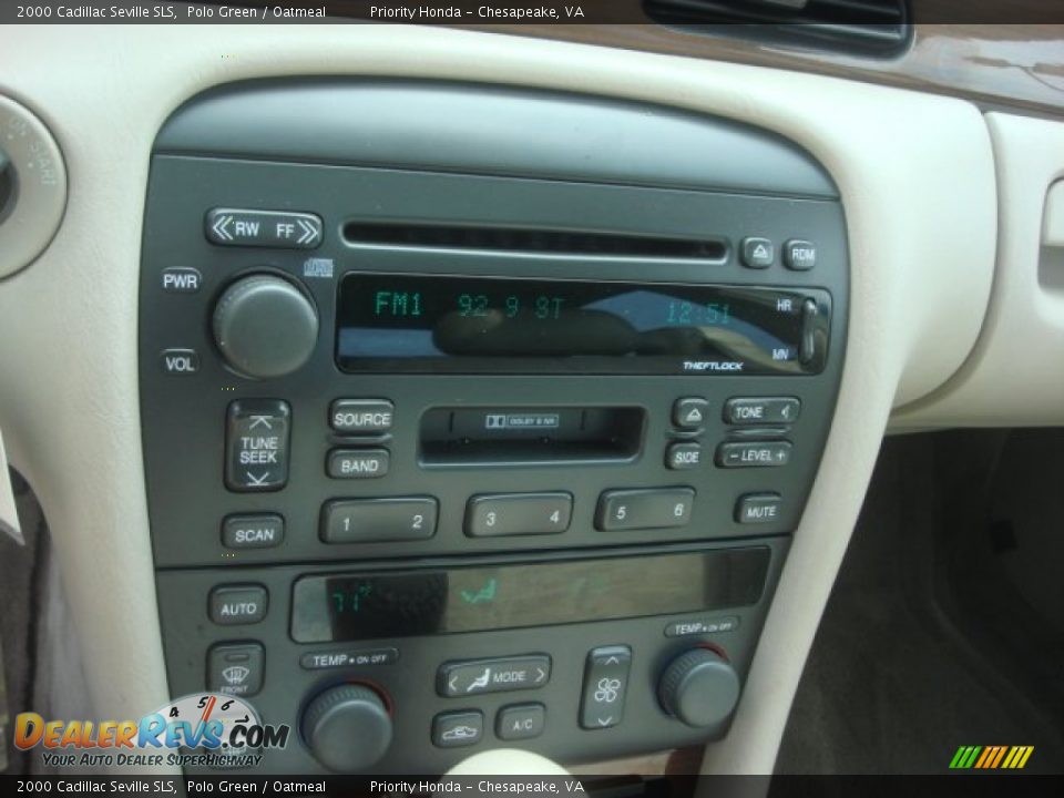 2000 Cadillac Seville SLS Polo Green / Oatmeal Photo #17