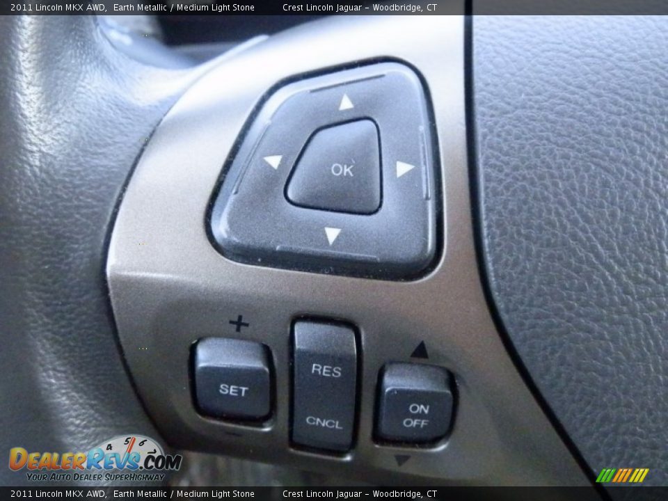 Controls of 2011 Lincoln MKX AWD Photo #11