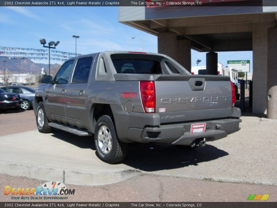 2002 Chevrolet Avalanche Z71 4x4 Light Pewter Metallic / Graphite Photo #9