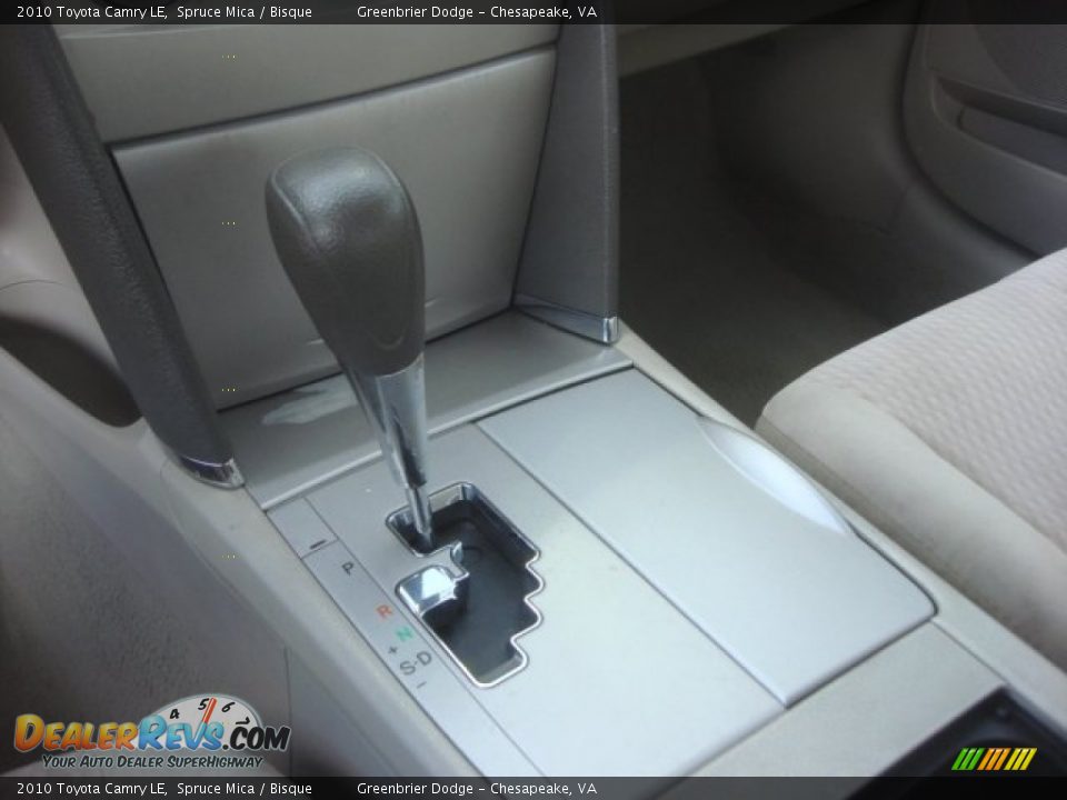 2010 Toyota Camry LE Shifter Photo #20