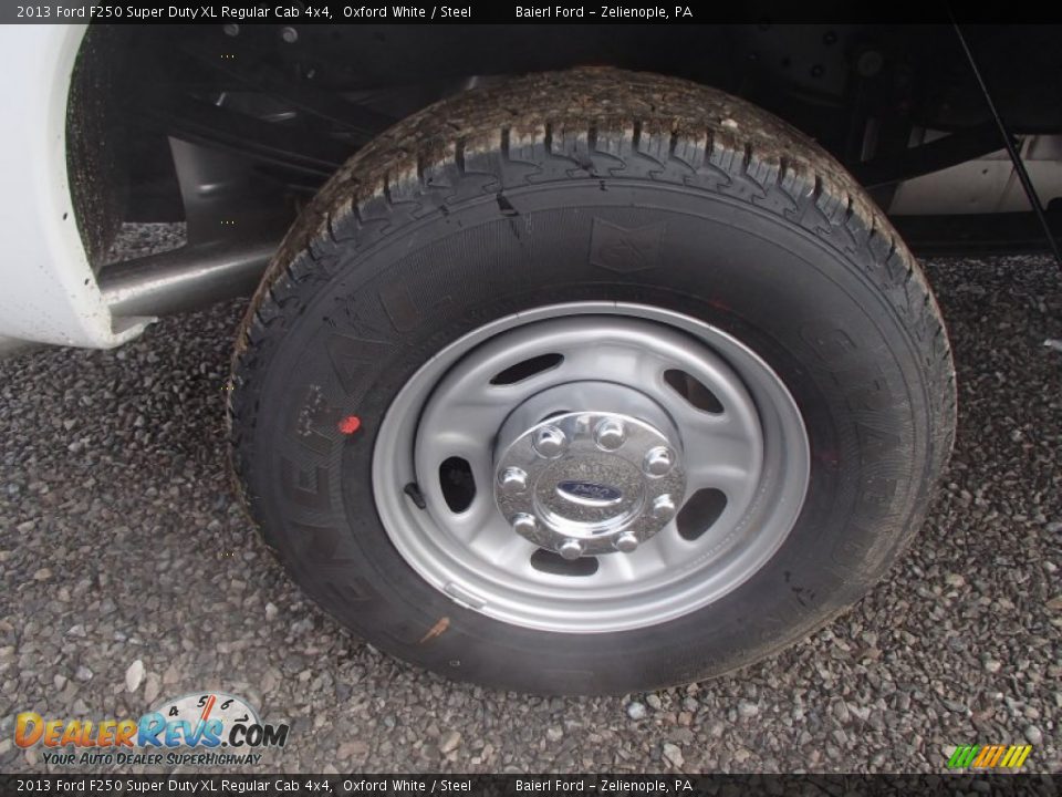 2013 Ford F250 Super Duty XL Regular Cab 4x4 Oxford White / Steel Photo #9