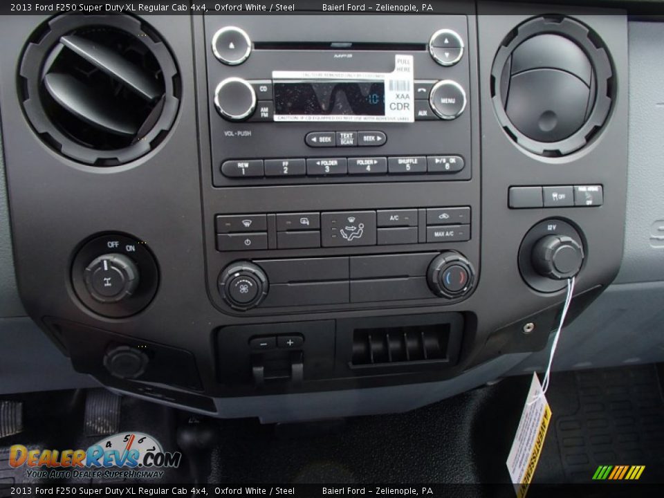 Controls of 2013 Ford F250 Super Duty XL Regular Cab 4x4 Photo #15