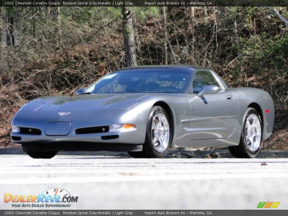 2003 Chevrolet Corvette Coupe Medium Spiral Gray Metallic / Light Gray Photo #9