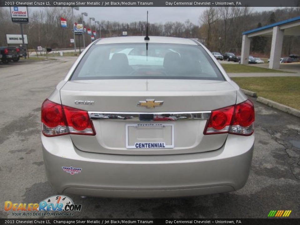 2013 Chevrolet Cruze LS Champagne Silver Metallic / Jet Black/Medium Titanium Photo #5