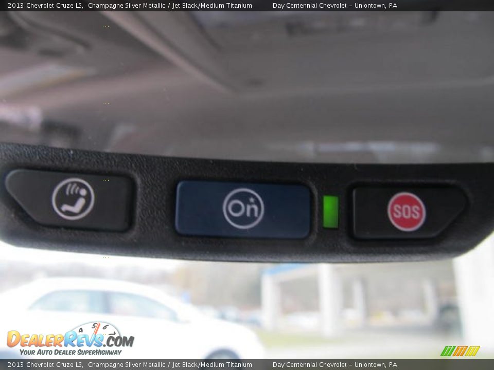 2013 Chevrolet Cruze LS Champagne Silver Metallic / Jet Black/Medium Titanium Photo #18