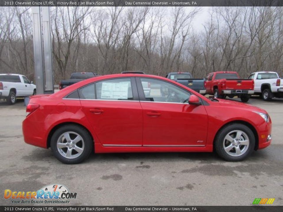 Victory Red 2013 Chevrolet Cruze LT/RS Photo #8