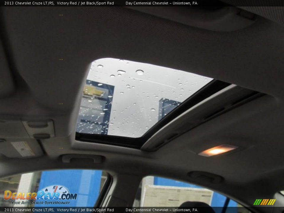 Sunroof of 2013 Chevrolet Cruze LT/RS Photo #13