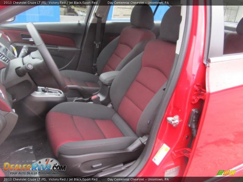 Front Seat of 2013 Chevrolet Cruze LT/RS Photo #14