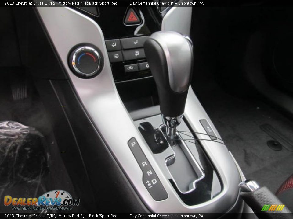 2013 Chevrolet Cruze LT/RS Shifter Photo #18