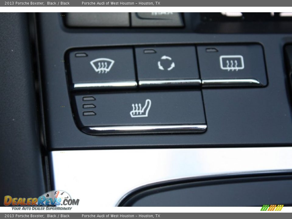Controls of 2013 Porsche Boxster  Photo #24
