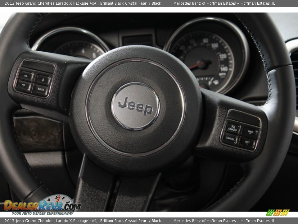 2013 Jeep Grand Cherokee Laredo X Package 4x4 Brilliant Black Crystal Pearl / Black Photo #8