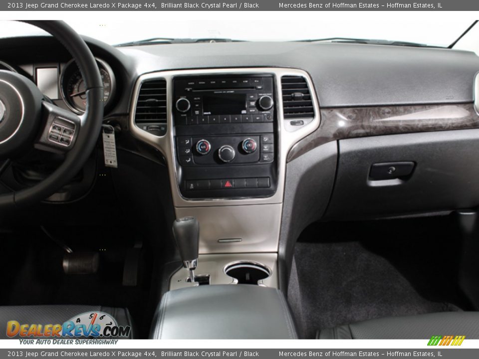 2013 Jeep Grand Cherokee Laredo X Package 4x4 Brilliant Black Crystal Pearl / Black Photo #9