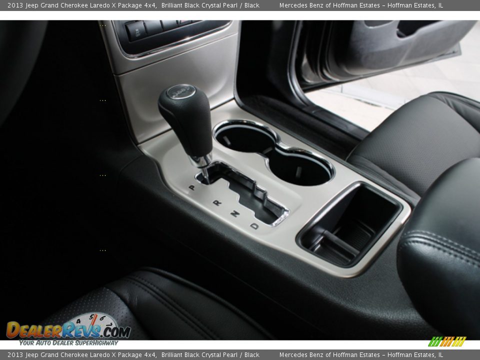 2013 Jeep Grand Cherokee Laredo X Package 4x4 Brilliant Black Crystal Pearl / Black Photo #12